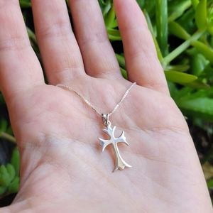 New Solid 925 Sterling Silver Ornate Cross Necklace
